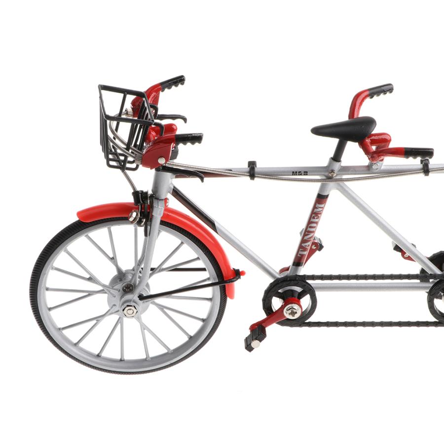 タンデム自転車赤