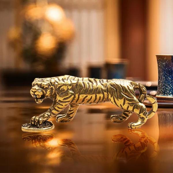 真鍮製　ベンガルトラ　縮小標本　フィジットトイ　フィギュア　インテリア 真鍮タイガー動物飾りアンティーク小道具彫刻中国風のデスクトップ