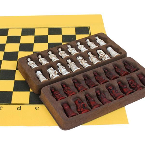チェスセット 折りたたみチェスボード ファミリーゲーム クラシック 樹脂 チェス駒 ボードゲーム 旅行 アクティビティ ピクニック 子供 大人用｜stk-shop｜08