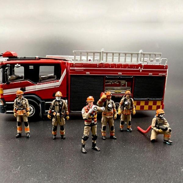 ミニチュア 1:64 消防士フィギュア リアル 写真撮影用小道具 DIY