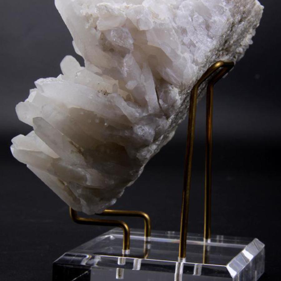 ディスプレイスタンド鉱物鉱石ジオード岩石標本収集品石ホルダー