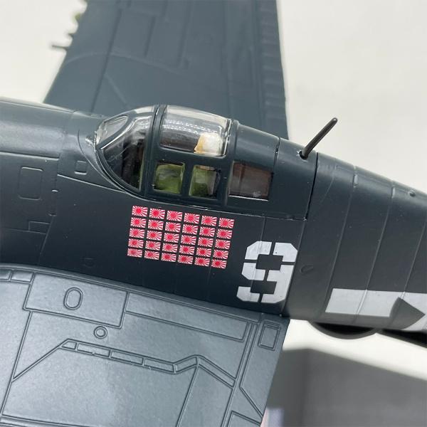 1/72スケールF6F戦闘機模型飛行機スタンドお土産デスクトップ