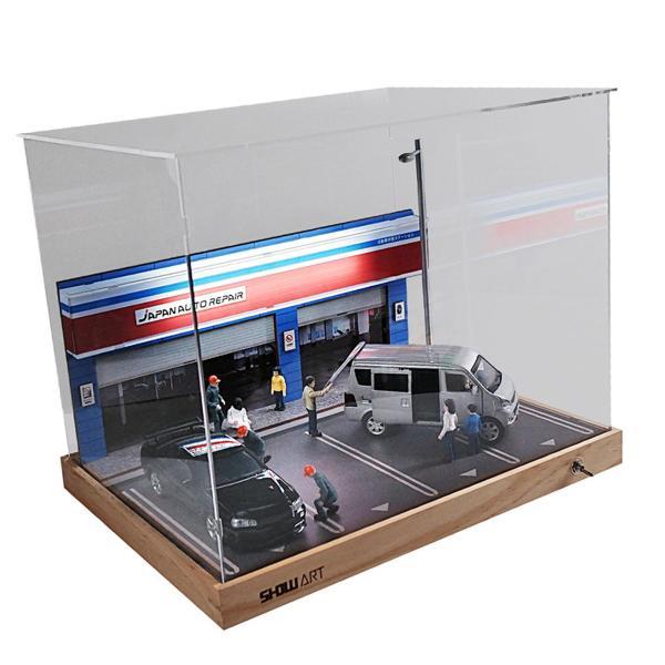 1/32自動車修理店ジオラマ鉄道模型の陳列ボックス付きシーン : STK