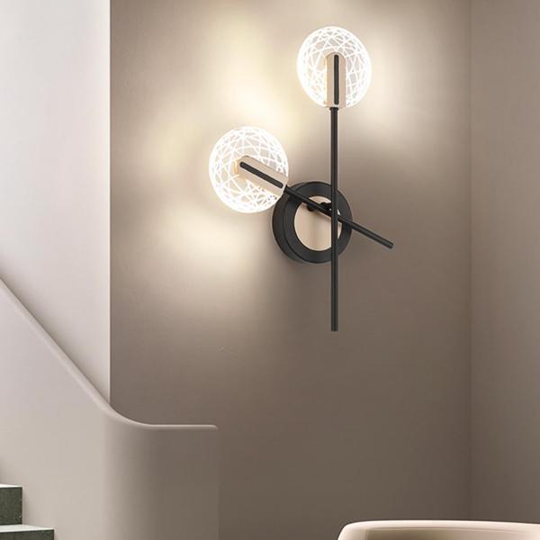創造的なLEDの壁ランプの壁取り付け用燭台ライトアクリルの据え付け品家の装飾二重頭