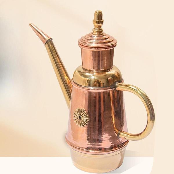 銅製オイルディスペンサー容器 450ml キッチンオイルポット 伝統的な