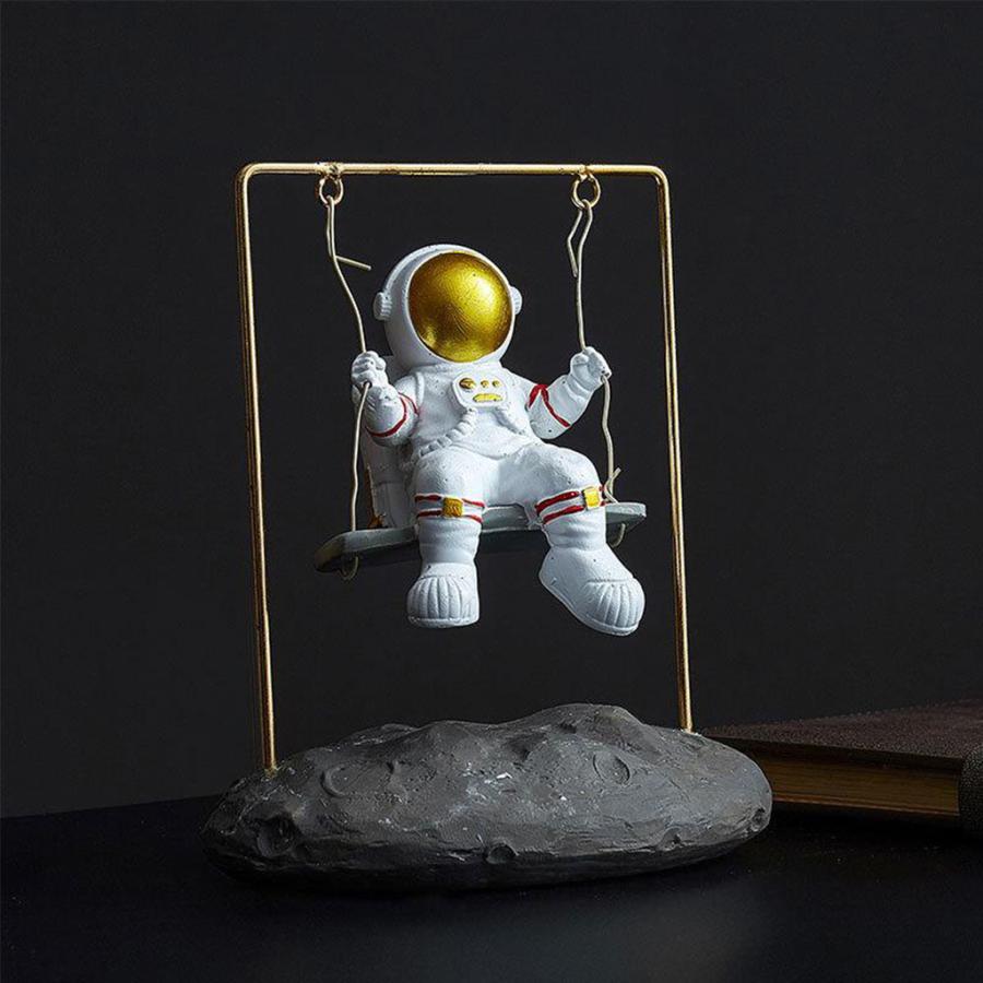 特売 スペースマンオーナメントホームデコレーション現在の宇宙飛行士フィギュアスタチュースタイル1 Cisama Sc Gov Br