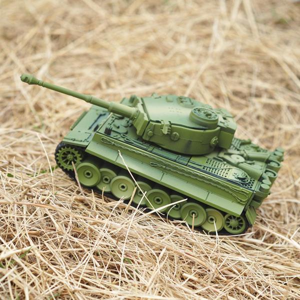 ドイツタイガーi戦車.回転タレットと反動アクションキャノン砲は.ミニ1