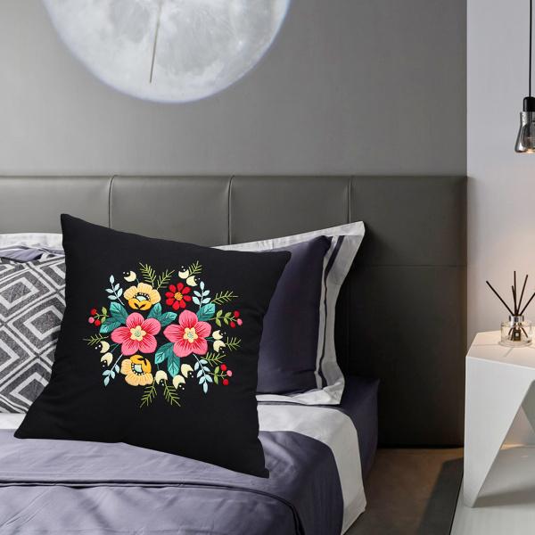 CROWN 刺繍入りクッション メッシュ枕 2個セット CROWN 刺繍入りクッション メッシュ枕 2個セット CROWN 刺繍入り