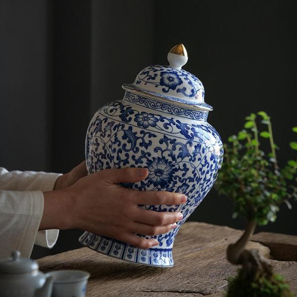 中国の陶磁器の生姜の瓶の艶をかけられた手描きのお茶の貯蔵多目的