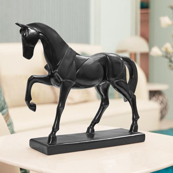 馬の像 馬の置物 クリエイティブ コレクタブル動物モデル 馬の装飾品 