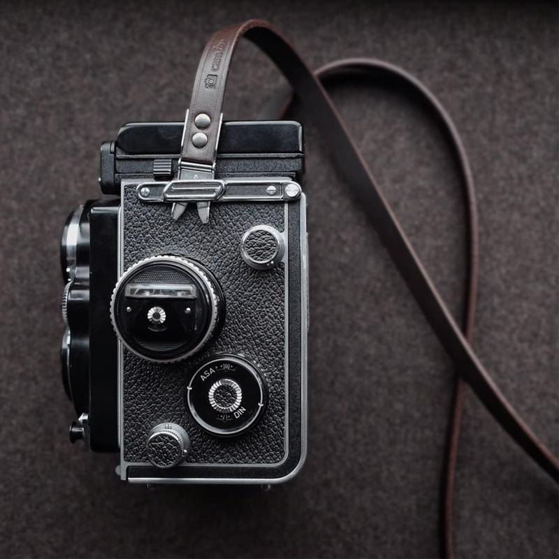 カムイン（cam-in） カニ爪ストラップ ローライフレックス（Rolleiflex