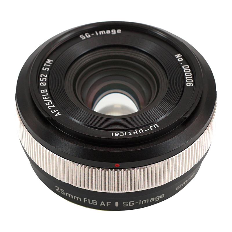 FUJIFILMミラーレス用　25mm F1.8 単焦点レンズ！サードパーティ Pergear】25mmの広角単焦点レンズが新品で7,000円台？！【F1.8