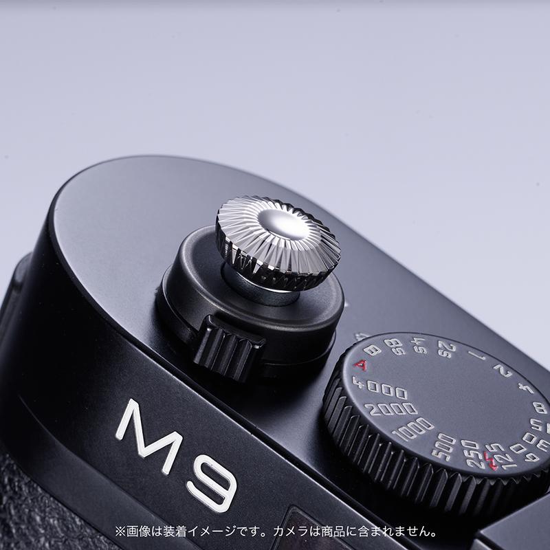 AKuser BE THE ULTIMATE レリーズボタン カメラシャッターボタン 12mm SRB3000シリーズ SILVERY シルバー 銀の画像