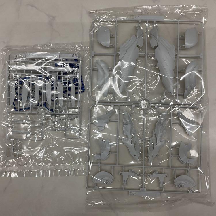 【LGP】MG 1/100 ウイングガンダムゼロEW Ver.Ka/100 |  | 02