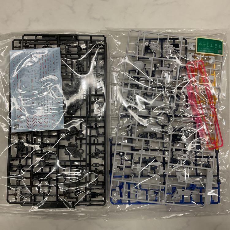 【LGP】MG 1/100 ナラティブガンダム C装備 Ver.Ka/100 |  | 04