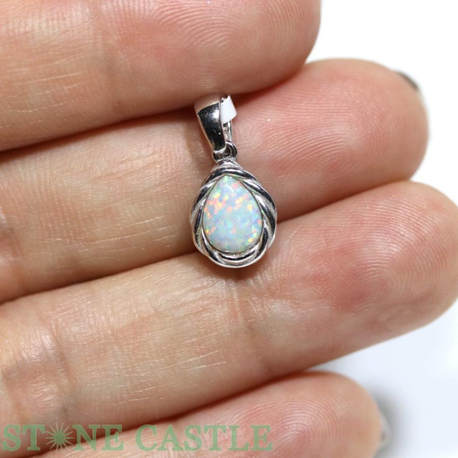 No.57天然石カラーオパールチャーム