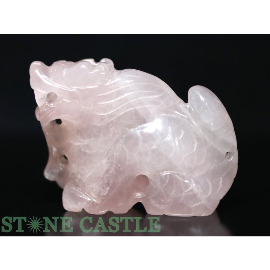 石流通センター 天然石 彫刻置物 龍 約50x37mm ローズクォーツ
