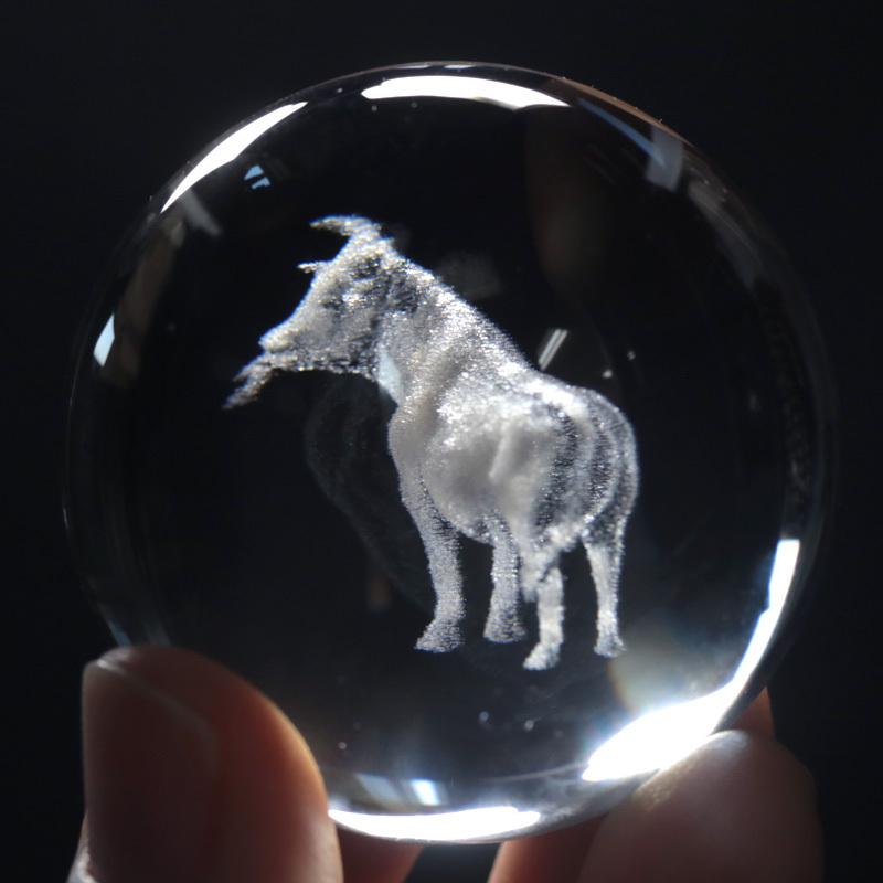 石流通センター 天然石 彫刻置物 丸玉 人工水晶 約50mm (レーザー彫刻 