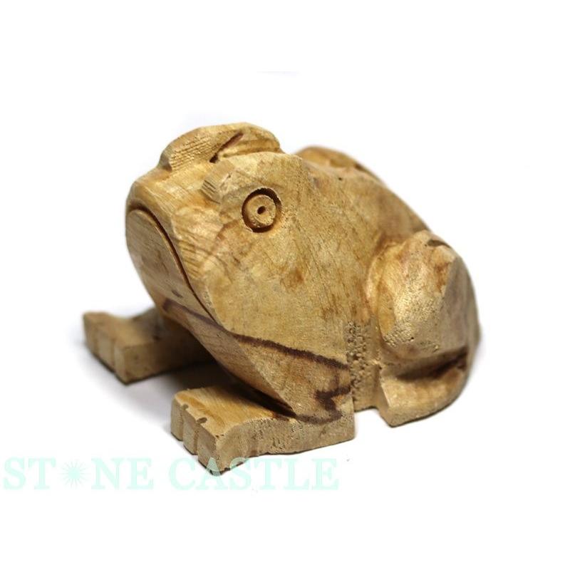 天然石石のカエル