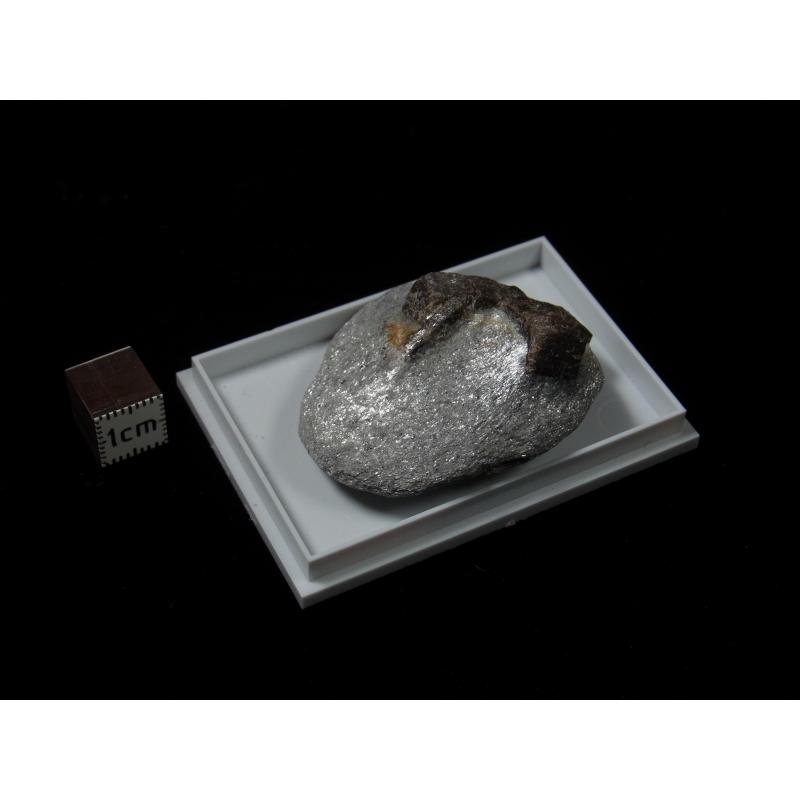 ロシア産 十字石 直交型 （スタウロライト） : ストーンズクラブ