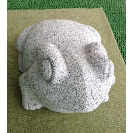 蛙8寸 かえる 白御影石製品 置物 石材彫刻品 カエル : 山岸石材 通販