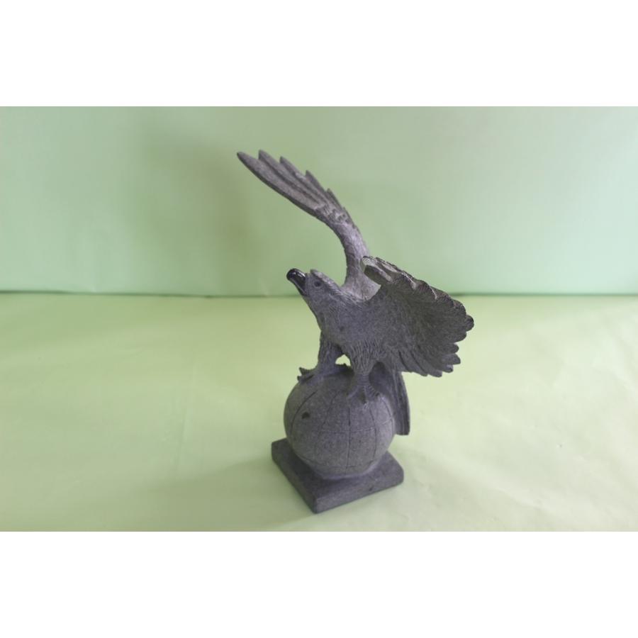 鷹 石材彫刻品 インテリアオブジェ 置物 : 山岸石材 通販 - 通販