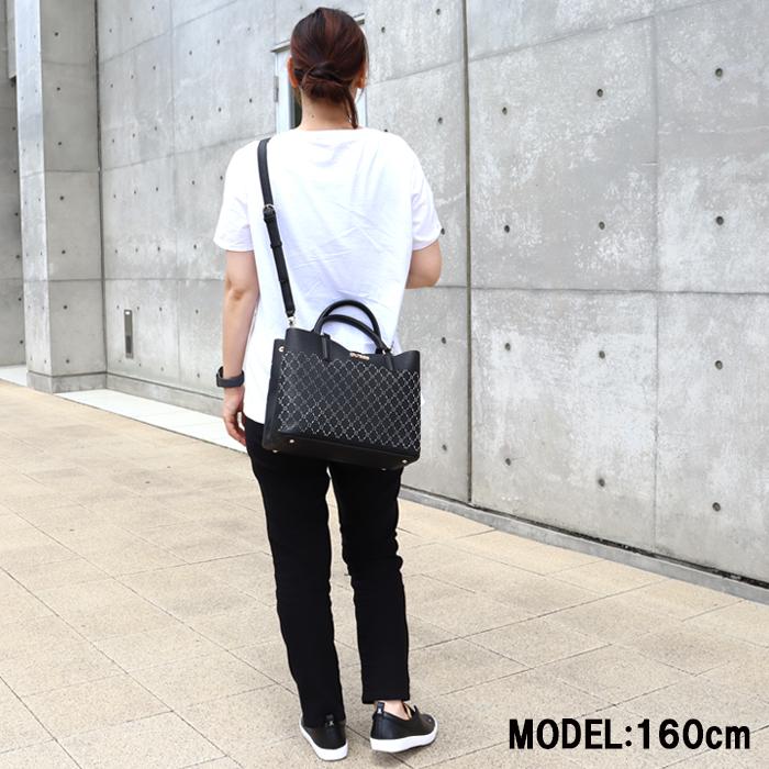 GUESS ゲス バッグ XG849306 BLACK AMARA ブラック 2way 型抜き GUESS ゲス バッグ XG849306 BLACK AMARA ブラック 2way 型抜き
