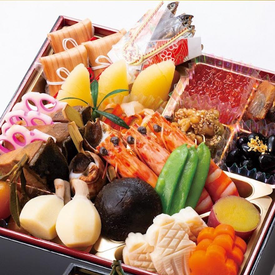 【和食職人が作る】【冷蔵】2024新春　和風　寿司・割烹　甚八のおせち ２段重　全４０品　３〜４人前（12月31日配送／午前9時〜12時頃お届け） ４人前 東部の山間部を除く
