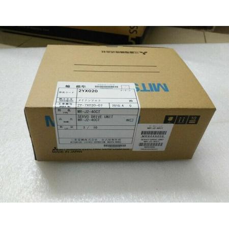 ☆新品【 送料無料 】新品 未使用 MR-J2-40CT保証6ヶ月 ☆新品【 送料無料 】新品 未使用 MR-J2-40CT保証6ヶ月