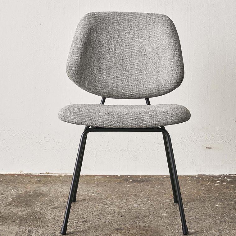 グレーのアームチェア ゲーミングチェア [シート W390xD540xH1240～1310mm] Wolfシリーズ