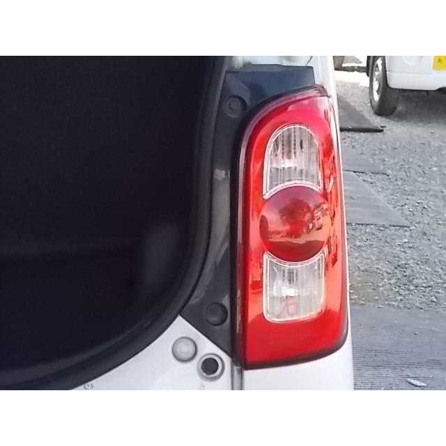 ミラ（ダイハツ） ミラココア DBA-L675S 右テールランプ ライト 35492
