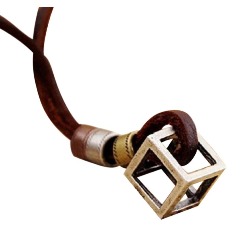 国内配送 革紐 ネックレス メンズ レディース レトロ アンティーク調 ペンダント キューブモチーフ Aynaelda Com