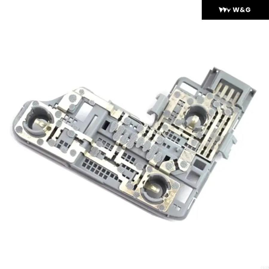 ブランド登録なし - 並行輸入品  C63D 鉄道車両尻っ方照明ランプ 弁膜 受け支える 鉤括弧 照明ランプ W204 検査と修理 が飾り気の無いカスタム 一部分