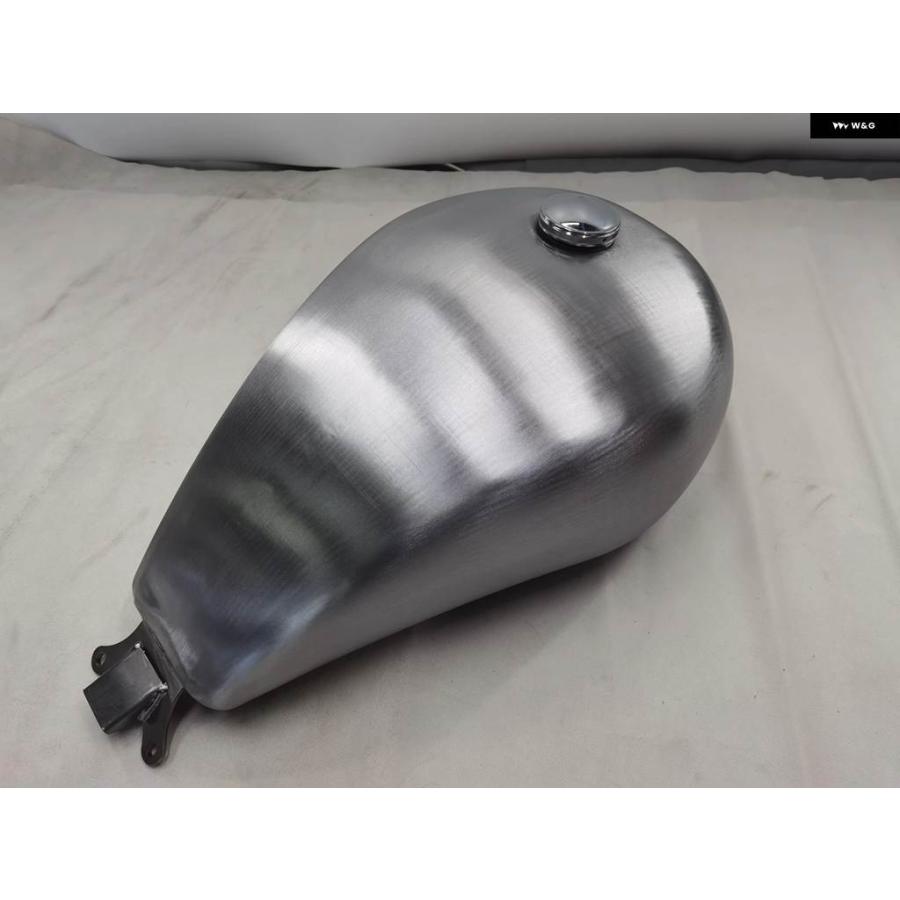 並行輸入品ハーレー ソフテイル 2018-2022 全モデル 18L オートバイ ガソリン 燃料タンク キャップ付きの画像