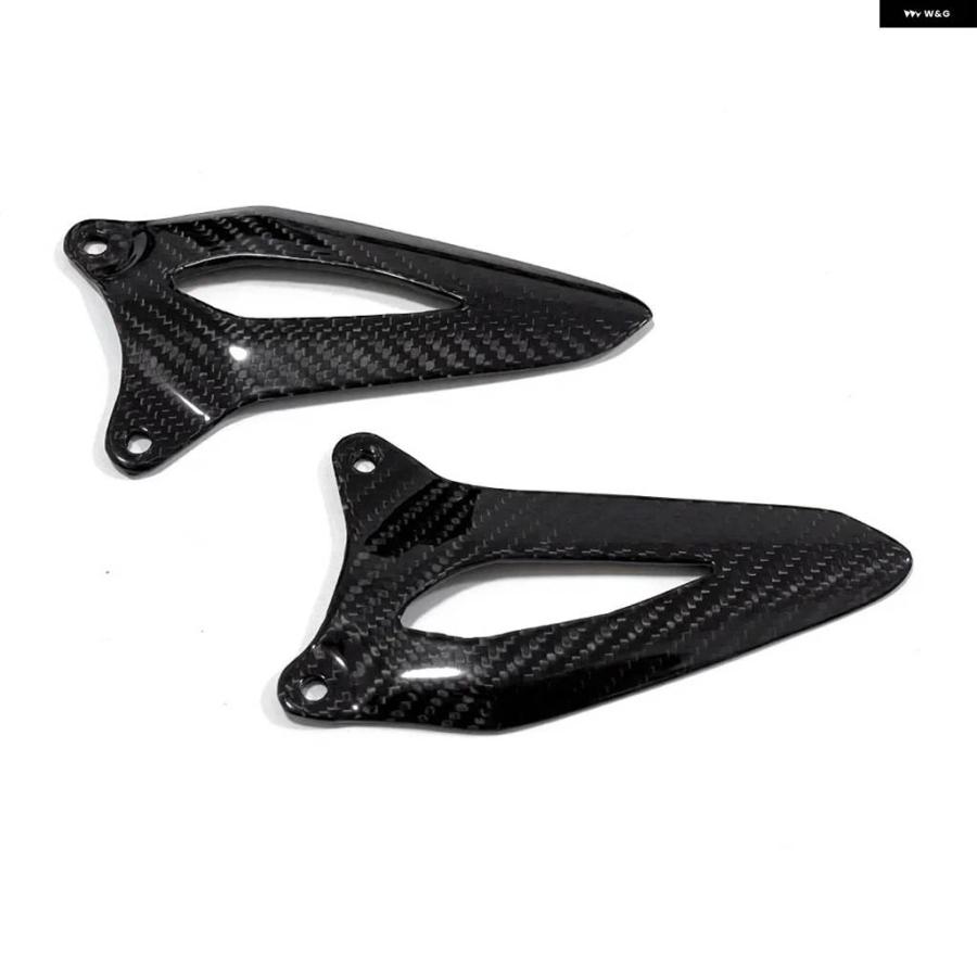 並行輸入品カーボン トライアンフ SPEED TRIPLE 1200RS 1200RR 2021-24 バイク アクセサリー ヒールプレート ガード フットレストの画像