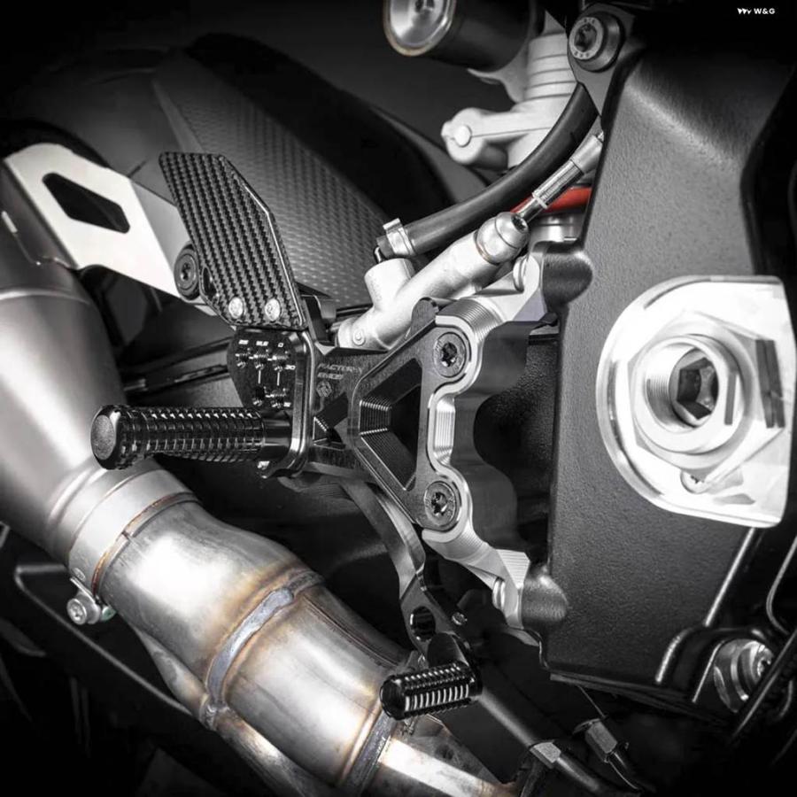 並行輸入品S1000RR カーボン フットレスト 調整可能 リアセット フットペグ レスト BMW S1000RR 2019-2023 リアセット ペダルレスト フットペグ_5