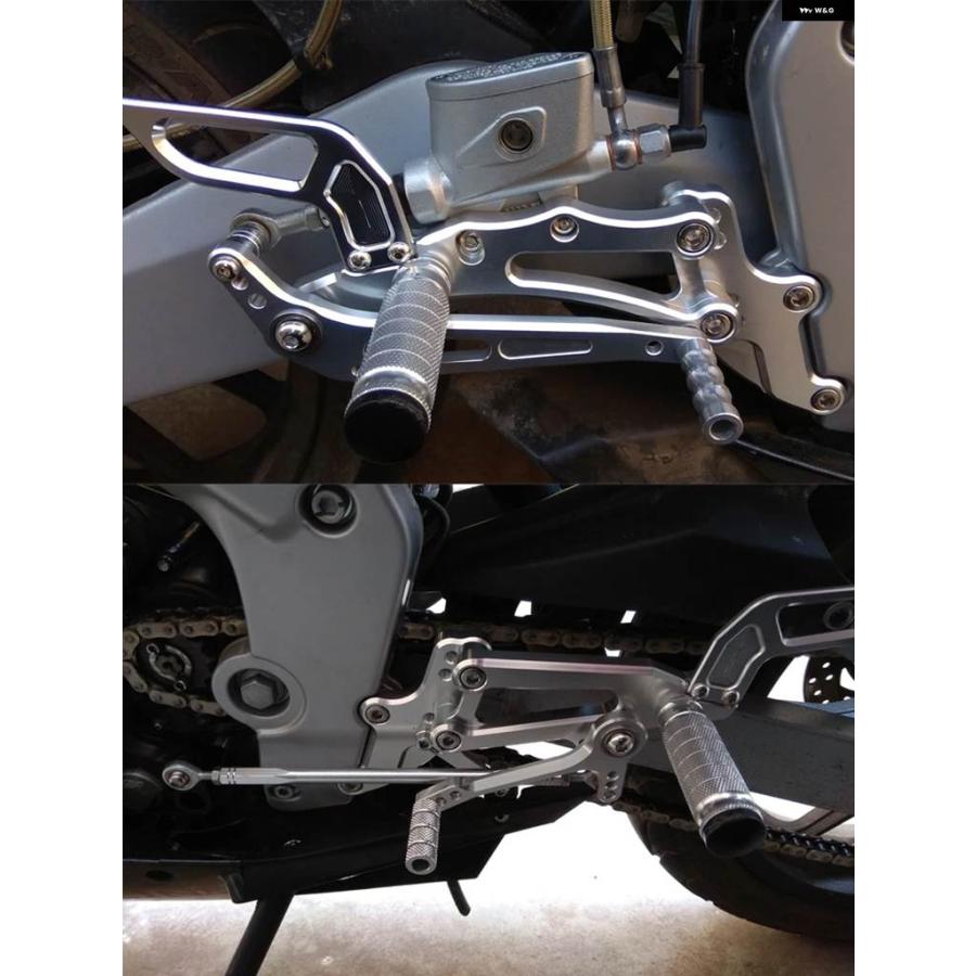 並行輸入品DERBI GPR125 4T GPR 125 2010 - 15 CNC オートバイ アルミ リアセット フットペグ フットレスト ペダルの画像