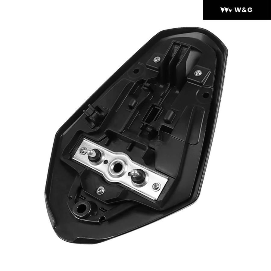 並行輸入品 GSX 8S 8R リアシートカバー スズキ GSX-8S GSX8S 23-25