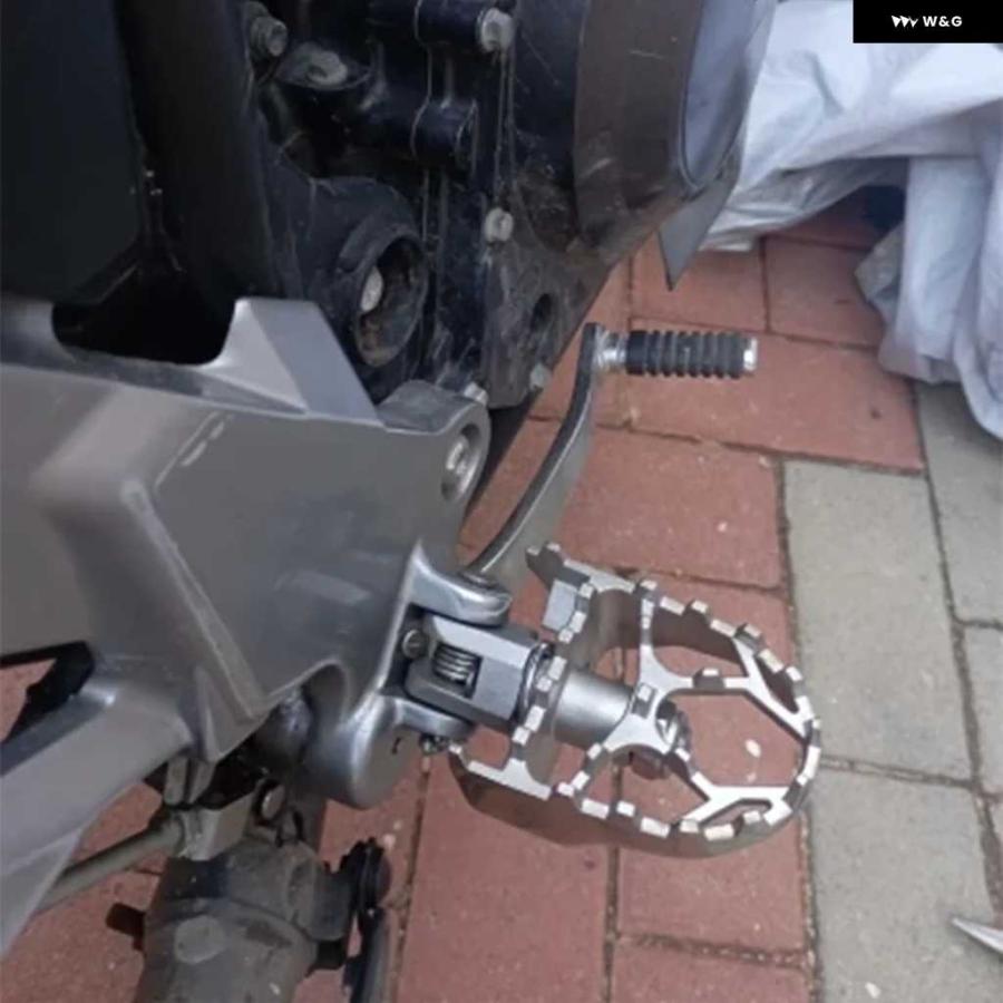 並行輸入品スズキ DL250 DL 250 VSTROM GW250 イナズマ GW 250 オートバイ バイク 回転式 フットレスト フットペグ フットレスト ペダル フットペグの画像