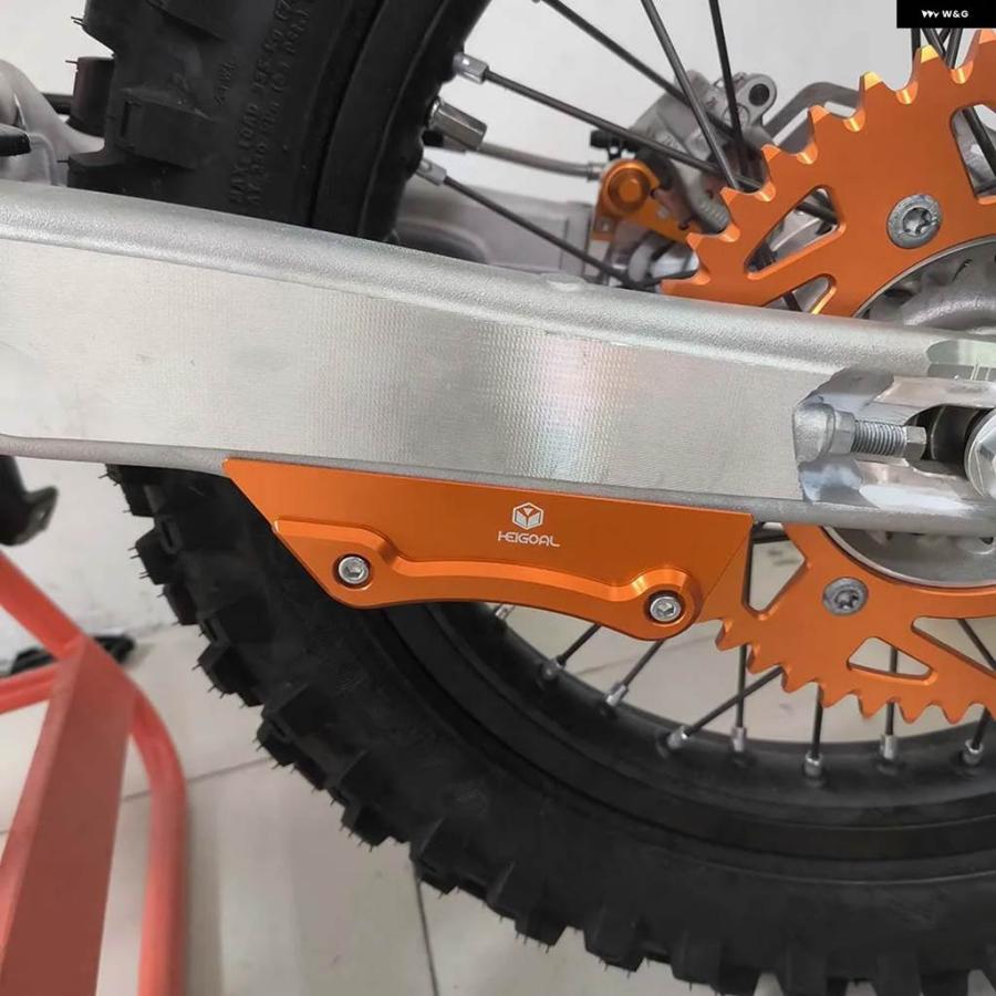並行輸入品HUSQVARNA FC FX TX TC 150 250 300 350 450 2023 2024 TE FE 150-501 バイク リア チェーン ガイド スイングアーム ガード プロテクターの画像