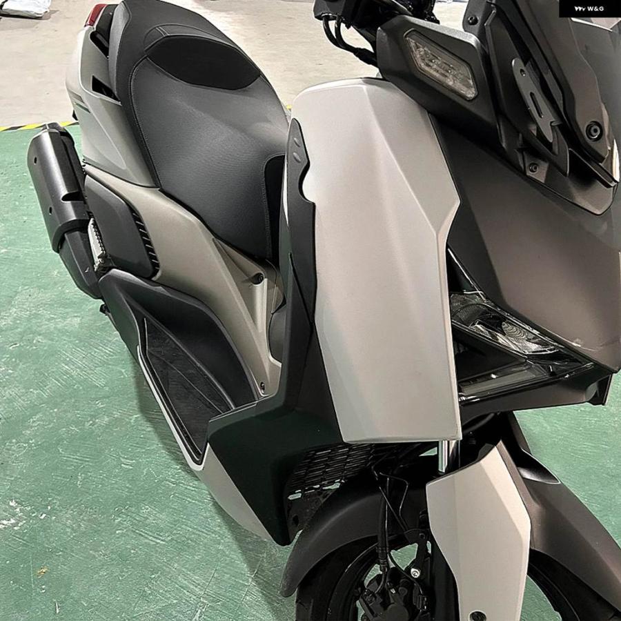 並行輸入品 ヤマハ XMAX300 XMAX 125 X MAX 300 2023 バイク サイド