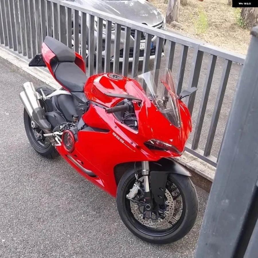 並行輸入品 ドゥカティ PANIGALE 1299 15-18 PANIGALE 959 16-20 PANIGALE V2 20-21 サイドミラー ウィングミラーの画像