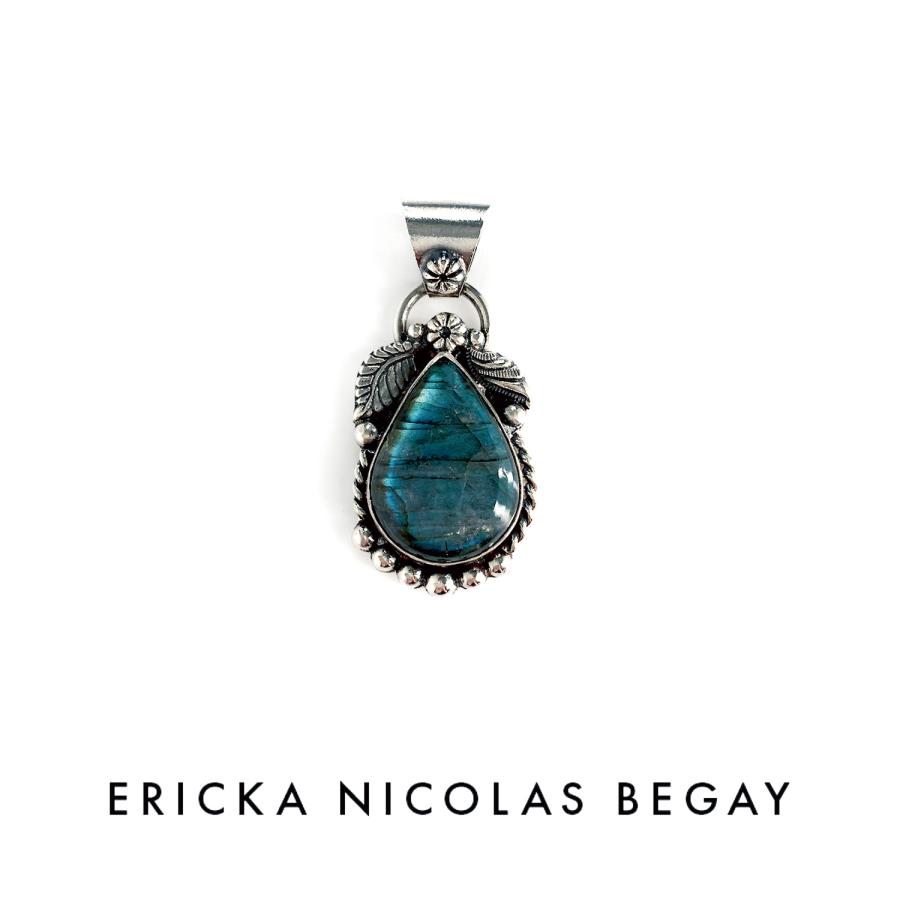 ERICKA NICOLAS BEGAY エリッカ ニコラス ビゲイ ラブラドライト 