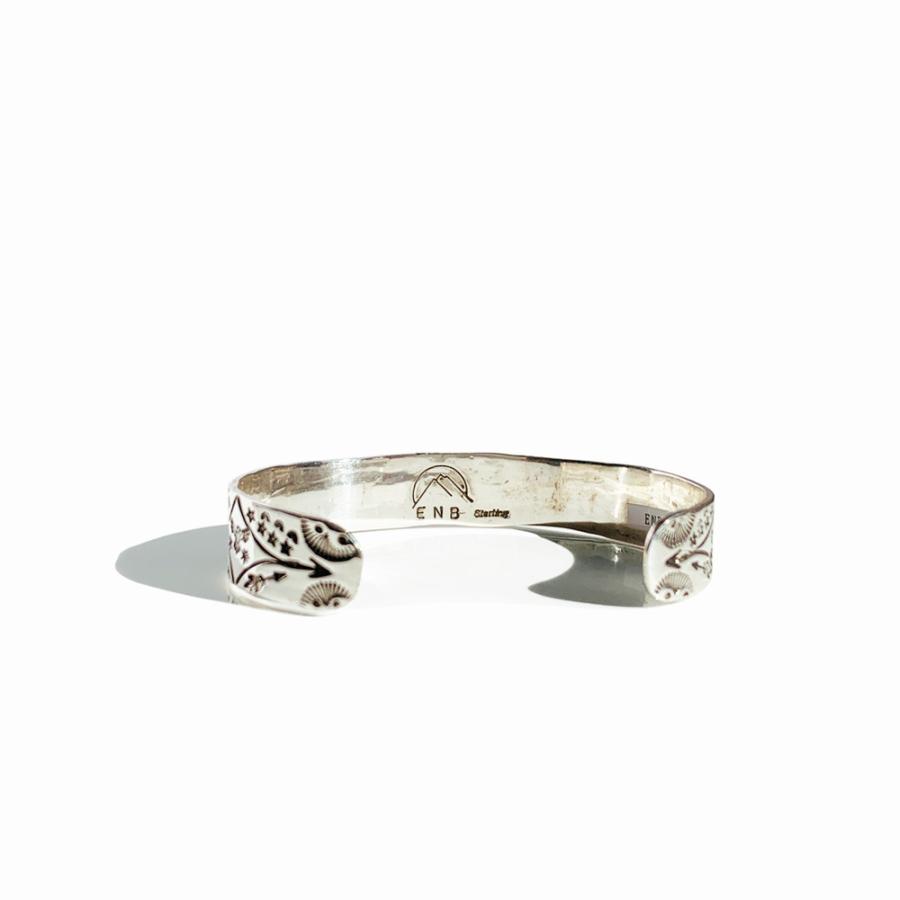 ERICKA NICOLES BEGAY シルバーバングル Ericka Nicolas Begay シルバーバングル Silver Bangle | C
