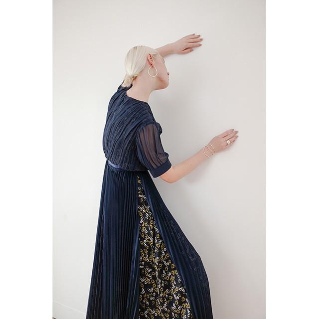 クラネ Clane クラウド フラワー ワンピース Crowd Flower One Piece ロングワンピース 19 新作 Cn L Op 044 Store Volk 通販 Yahoo ショッピング