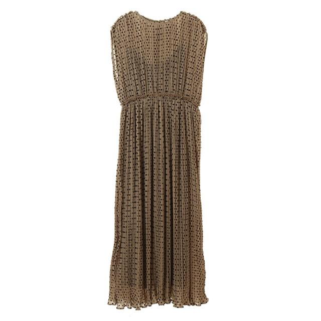 クラネ Clane ドット ジャガード プリーツ ワンピース Dot Jacquard Pleat One Piece 新作 Cn L Op 061 Store Volk 通販 Yahoo ショッピング