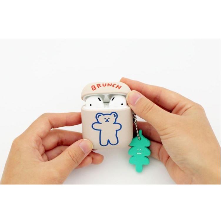 Airpodsケース イヤホンケース Brunch Brother くま イラスト チャーム付 ブランチブラザー おしゃれ マスコット えあぽっず Airpods Brunch Basic Hanholic Japanヤフー店 通販 Yahoo ショッピング