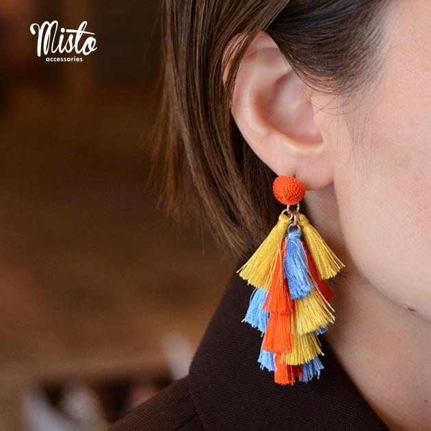 ピアス 個性的 おしゃれ カラフル カジュアル 大きめ 大ぶり 大人可愛い 揺れる トロピカルフリンジピアス Gfc Cs 0039 Stream Trail Outfitters 通販 Yahoo ショッピング