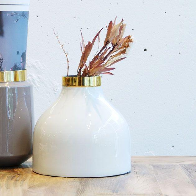 Monique Chartland Enamel Vase 07 ドライフラワー用 フラワーベース 枝物 置物 オブジェ ドライフラワー おしゃれ かわいい 金属 Gfc Mq 0015 Stream Trail Outfitters 通販 Yahoo ショッピング