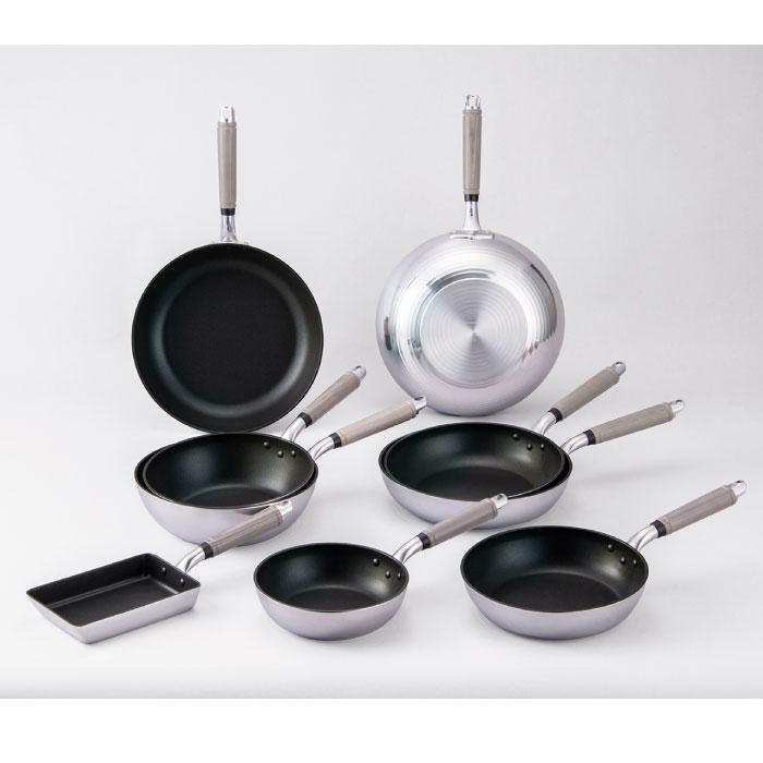 北陸アルミ ガス火専用 深型フライパン センレンキャストFAN 24cm A-2817 |  | 05